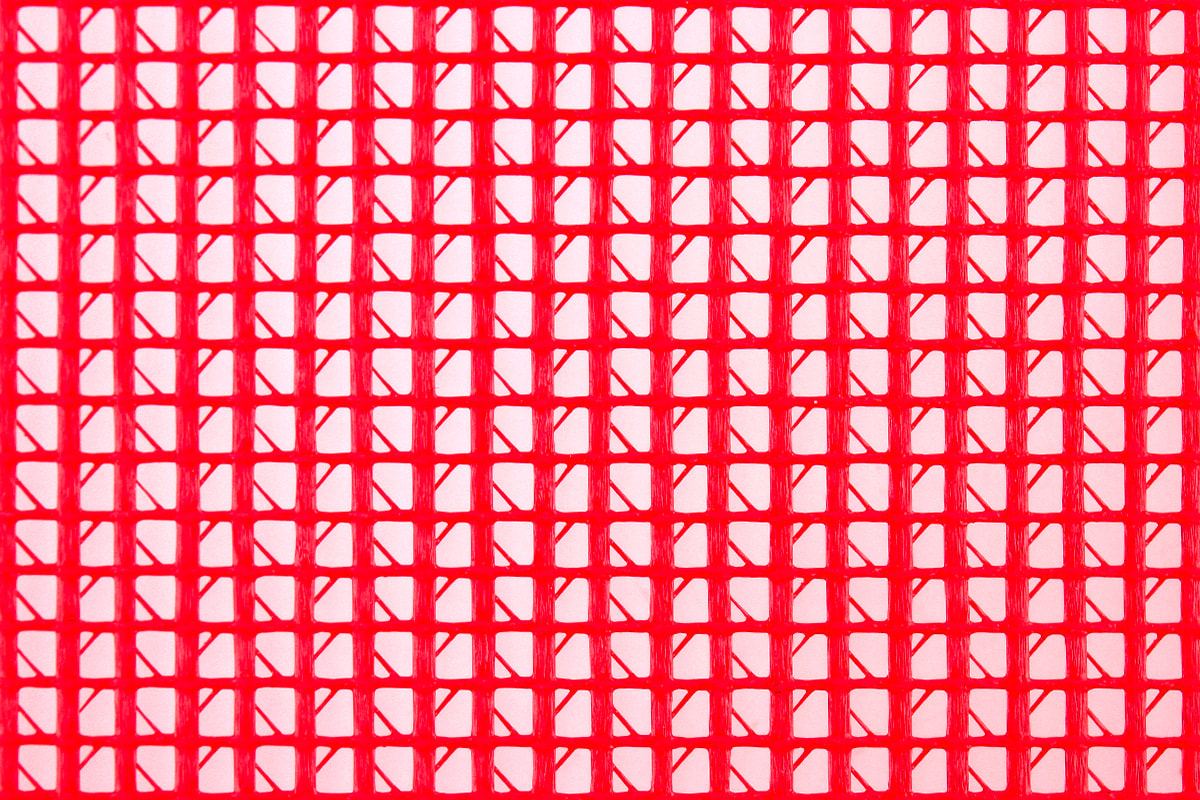 The combination mechanism of PVC coating and polyester mesh